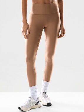 High-Waist Sculpting Leggings in Camel
